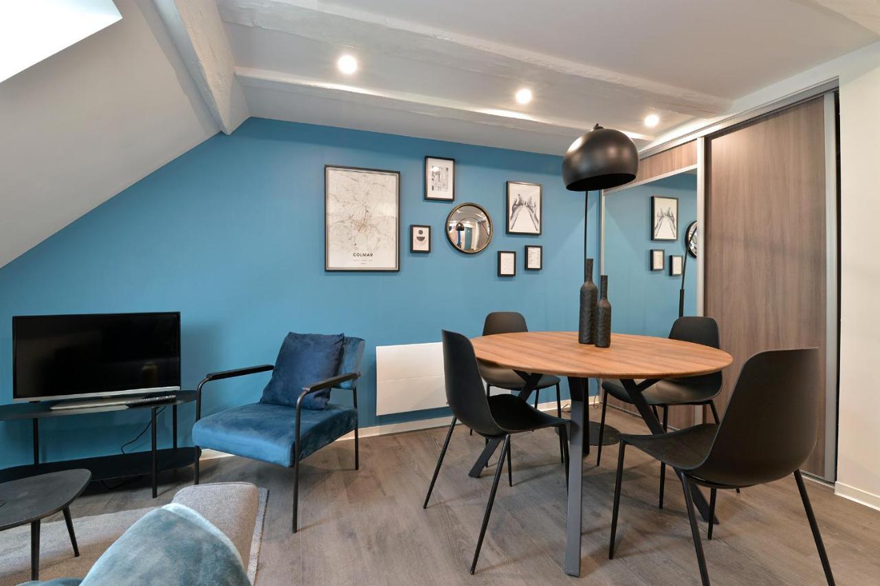 Les Suites Du Centre Historique Colmar Esterno foto