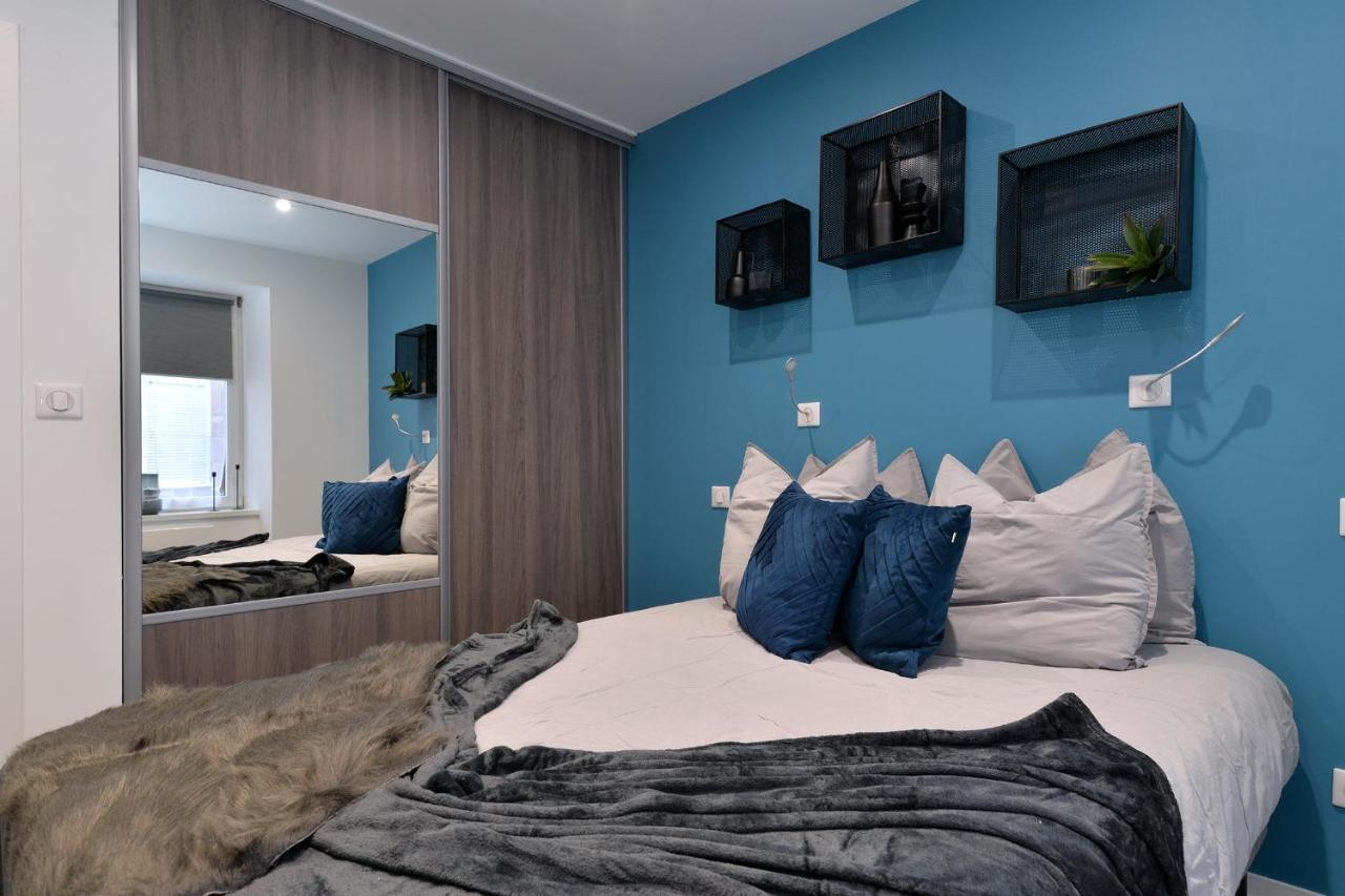Les Suites Du Centre Historique Colmar Esterno foto